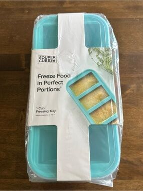 Souper Cubes 1 Cup Freezing Tray Freezer Storage 4 Servings With Lid NEW
